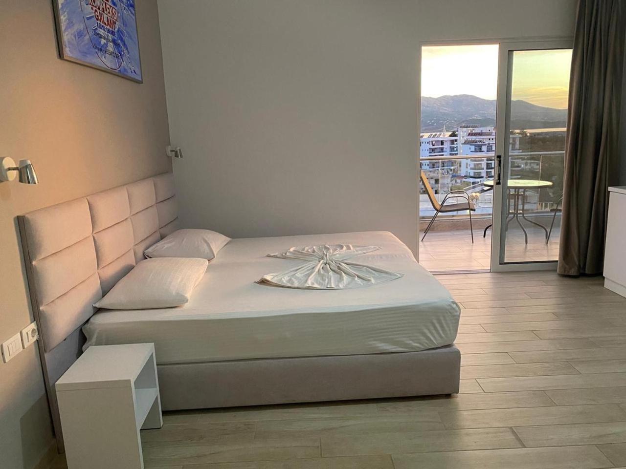 La Luna Hotel קסאמיל מראה חיצוני תמונה