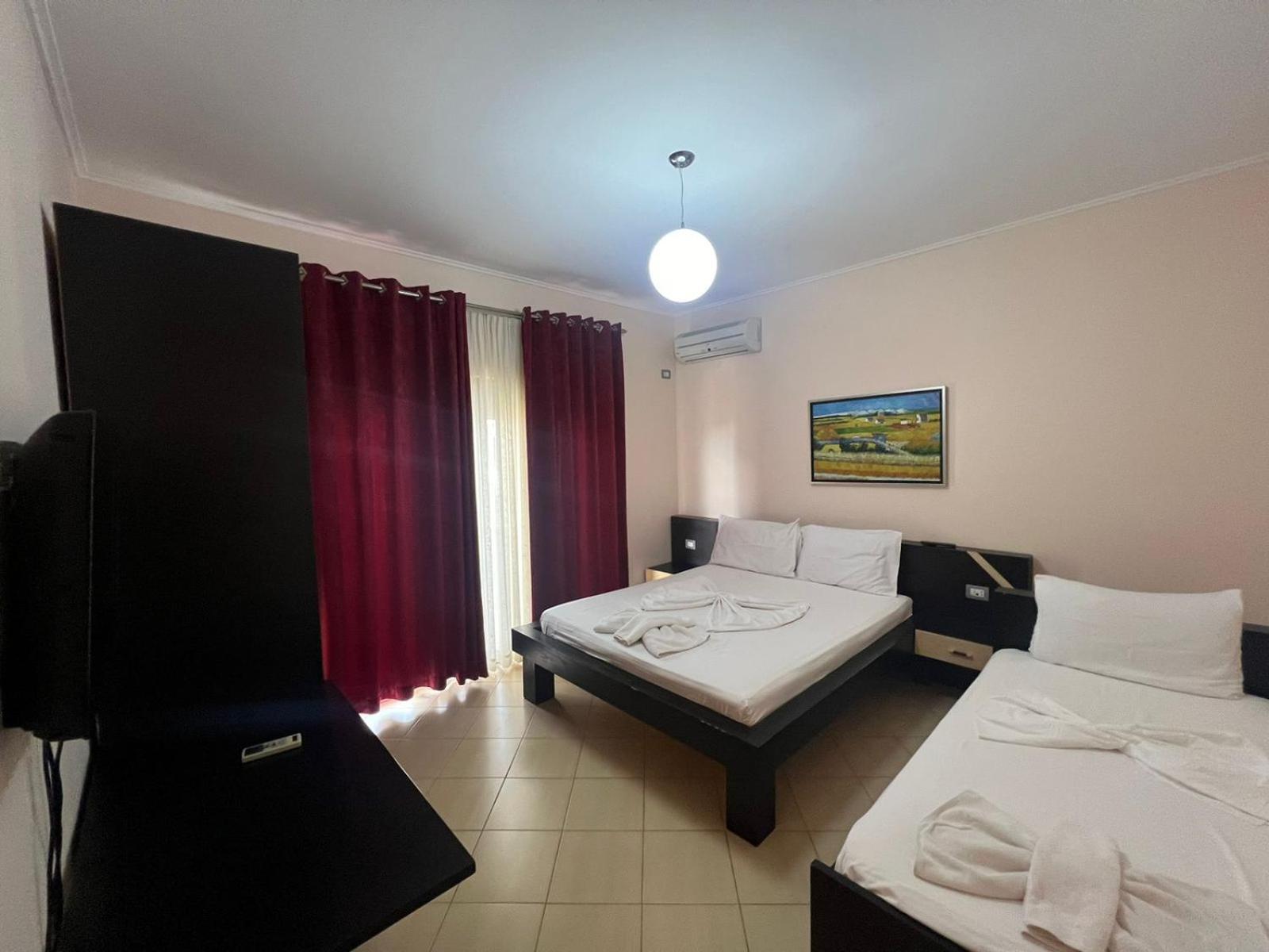 La Luna Hotel קסאמיל מראה חיצוני תמונה